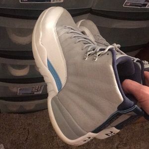 Air Jordan 12 UNC